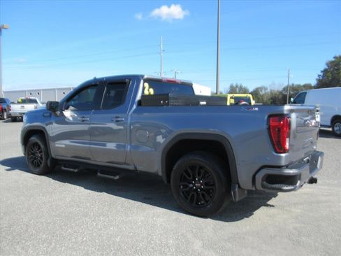 Used 2022 GMC Sierra 1500 Elevation w/ X31 Off-Road Package image 4