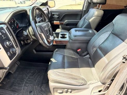 Used 2018 GMC Sierra 1500 SLT AWD/4WD image 19