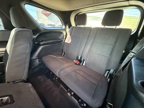 Used 2018 Dodge Durango SXT w/ 3rd Row Seating Group RWD image 16