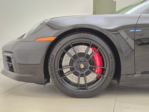 Used 2024 Porsche 911 Targa 4 GTS AWD/4WD image 13