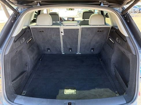 Used 2018 Audi Q5 2.0T Premium Plus w/ Premium Plus Package image 24