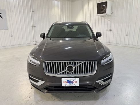 Used 2024 Volvo XC90 B5 Plus image 32