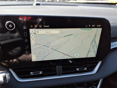 New 2026 Chevrolet Equinox LT w/ Safety and Technology Package image 18