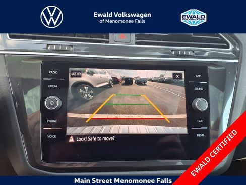 Used 2024 Volkswagen Tiguan Wolfsburg Edition AWD/4WD image 19