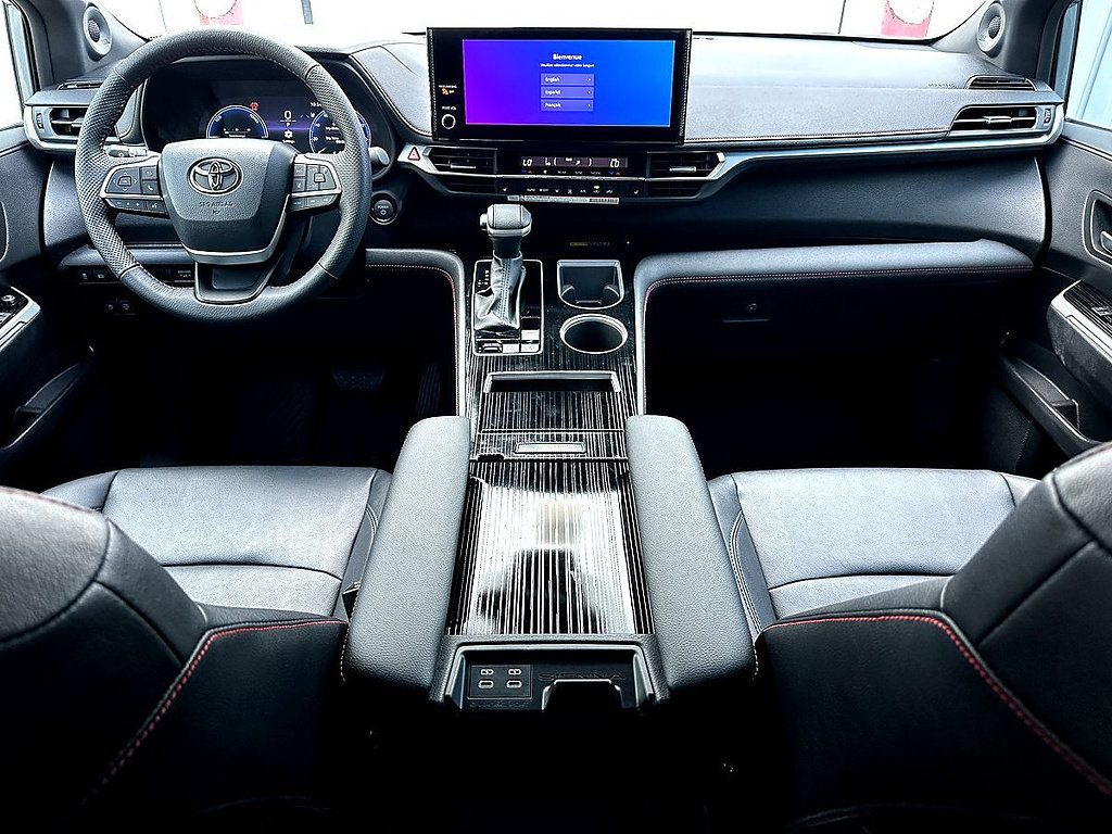 New 2026 Toyota Sienna XSE FWD image 20