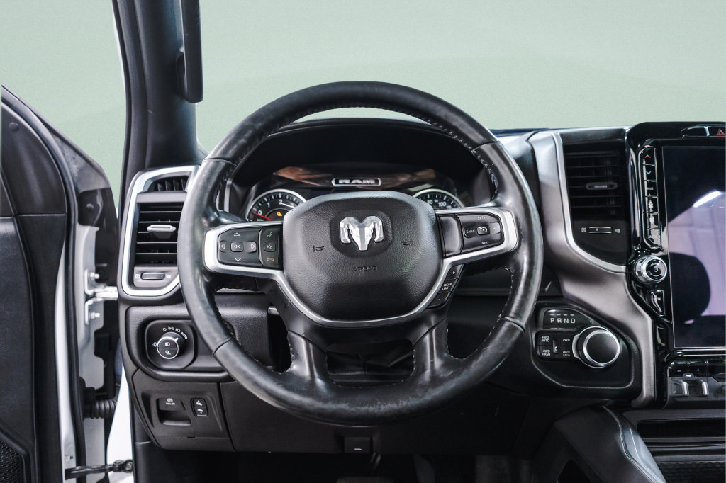 Used 2020 RAM 1500 Big Horn AWD/4WD image 47
