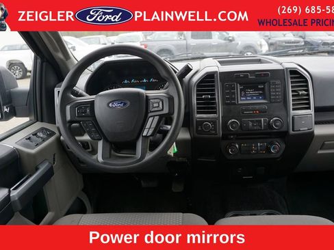 Used 2017 Ford F150 XLT AWD/4WD image 12
