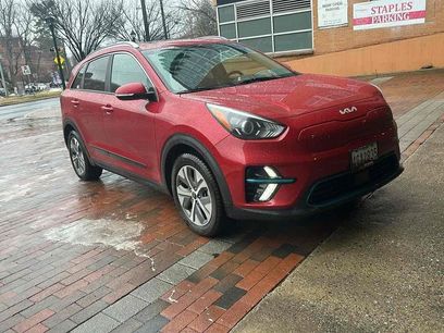 Used 2022 Kia Niro EX Premium w/ Cold Weather Package