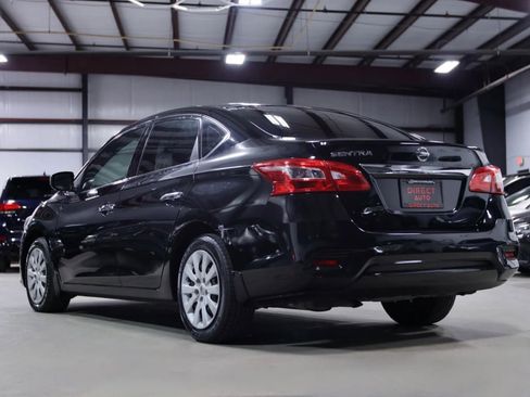 Used 2017 Nissan Sentra S FWD image 13