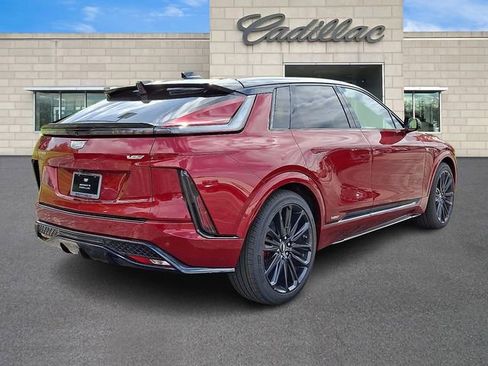 New 2026 Cadillac Lyriq V w/ LPO, Floor Liner Package image 3