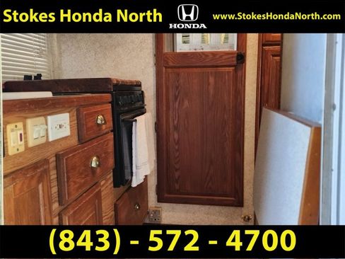 Used 2002 Ford E-350 and Econoline 350 Super Duty image 14