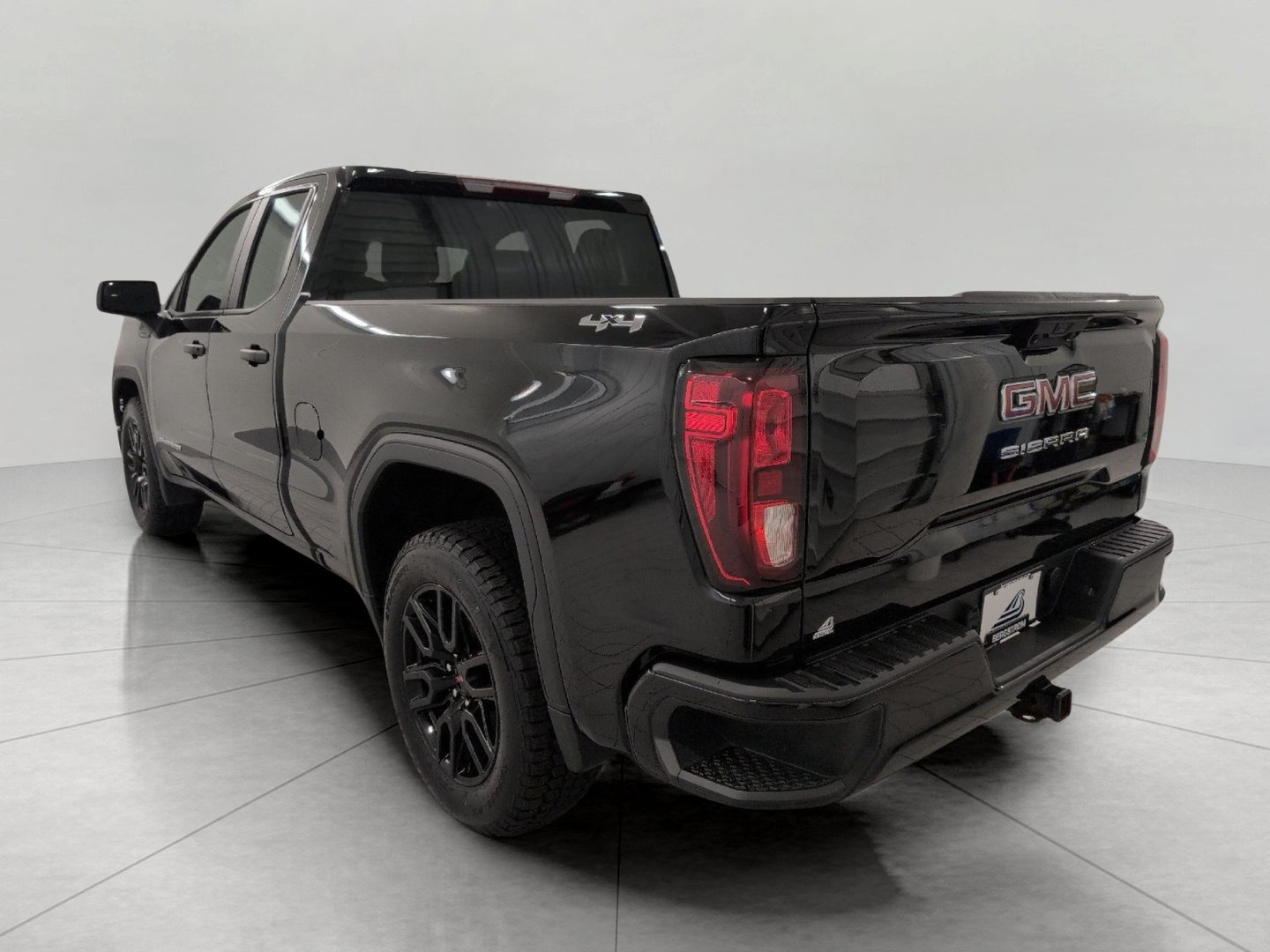 Used 2023 GMC Sierra 1500 Pro w/ Graphite Edition AWD/4WD image 21