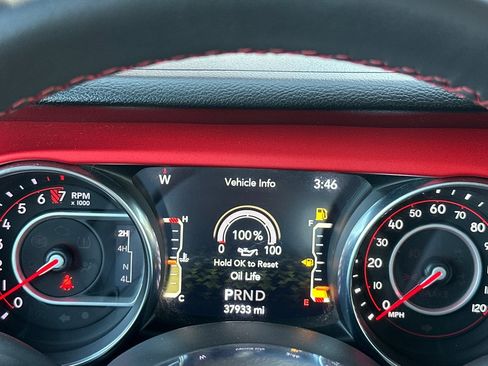 Used 2020 Jeep Gladiator Rubicon w/ Trailer Tow Package image 23