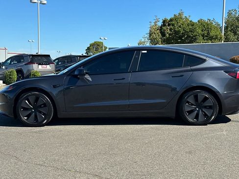 Used 2024 Tesla Model 3 Standard Range RWD image 9