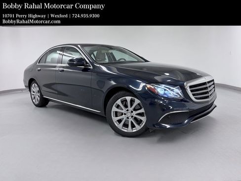 Used 2017 Mercedes-Benz E 300 4MATIC image 1