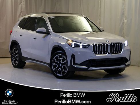 Certified 2026 BMW X1 xDrive28i AWD/4WD image 1