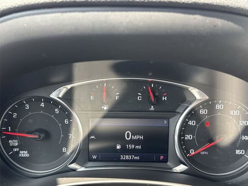 Used 2023 GMC Terrain SLT AWD/4WD image 29