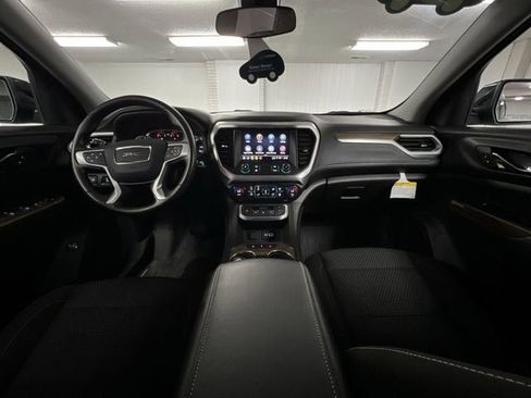 Certified 2023 GMC Acadia SLE w/ Driver Convenience Package FWD image 19