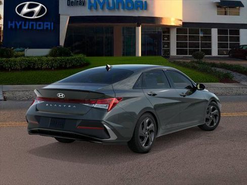 New 2026 Hyundai Elantra Sport FWD image 4