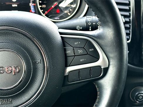 Used 2019 Jeep Compass Limited image 22