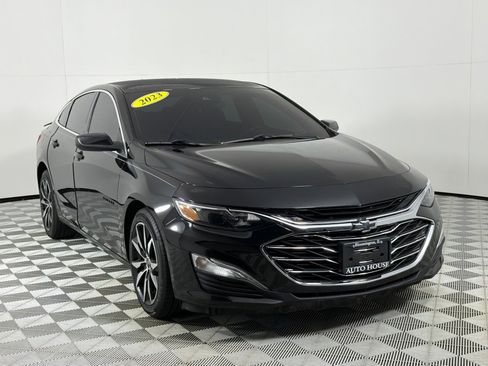Used 2023 Chevrolet Malibu RS FWD image 3