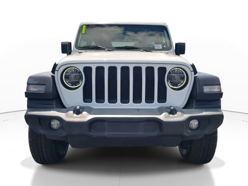 Used 2021 Jeep Wrangler Unlimited Sport image 2