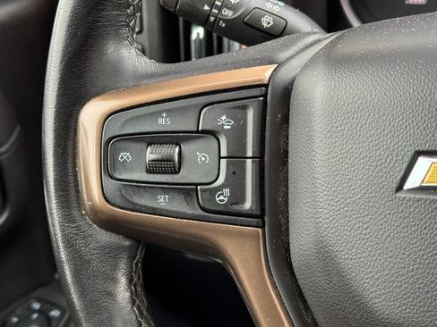 Used 2021 Chevrolet Silverado 1500 High Country w/ Technology Package image 34