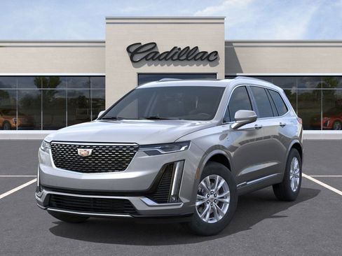 New 2025 Cadillac XT6 Luxury image 6