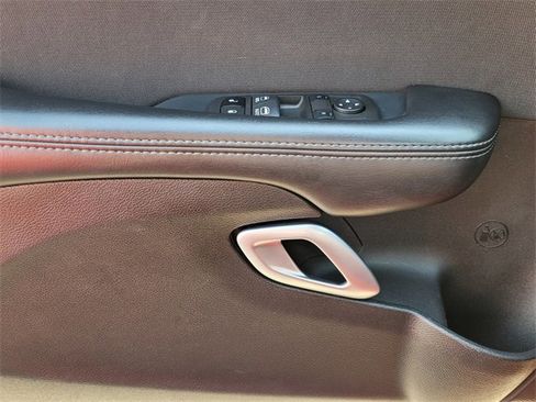 Used 2022 Dodge Challenger GT image 30