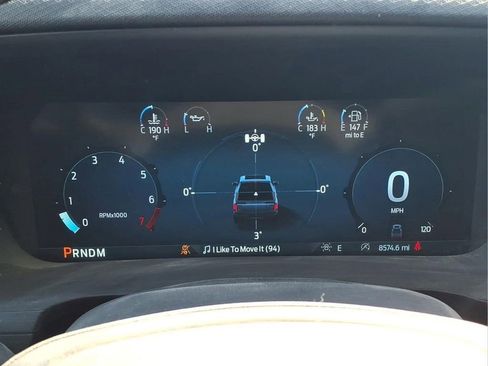 Used 2025 Ford F150 XLT w/ Equipment Group 301A Standard image 12