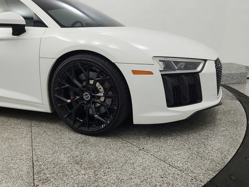 Used 2017 Audi R8 V10 AWD/4WD image 28