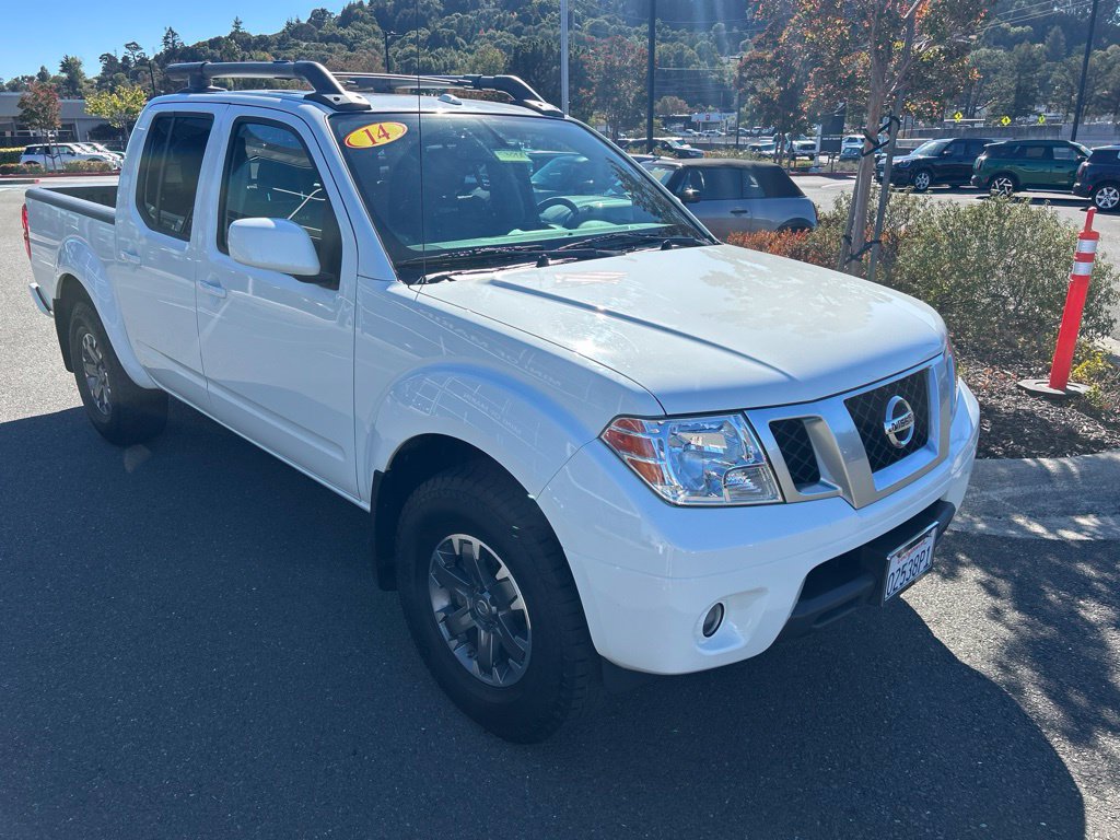 Used 2014 Nissan Frontier PRO-4X w/ Pro-4x Luxury Package AWD/4WD image 8