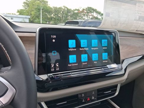 New 2026 Volkswagen Atlas SE FWD image 8