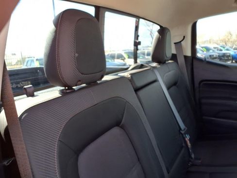 Used 2021 GMC Canyon AT4 image 23