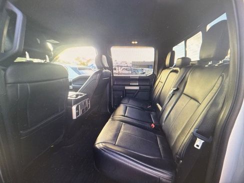 Used 2020 Ford F150 Lariat image 10