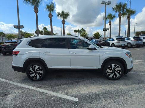 New 2026 Volkswagen Atlas SEL image 3