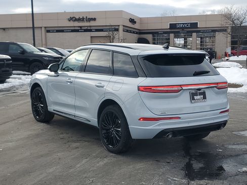 New 2026 Lincoln Corsair Reserve w/ Jet Appearance Package image 3