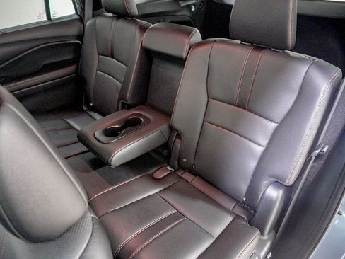 Used 2023 Honda Passport TrailSport image 35