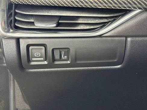 Used 2019 Cadillac XT4 Sport image 19