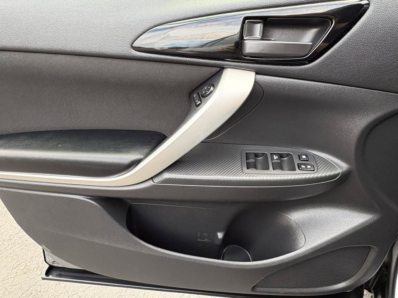 Used 2019 Mitsubishi Eclipse Cross ES AWD/4WD image 11