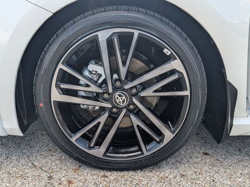 Certified 2025 Toyota Camry XSE w/ Premium Plus Package FWD image 33