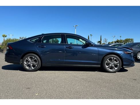 Used 2024 Honda Accord EX image 7