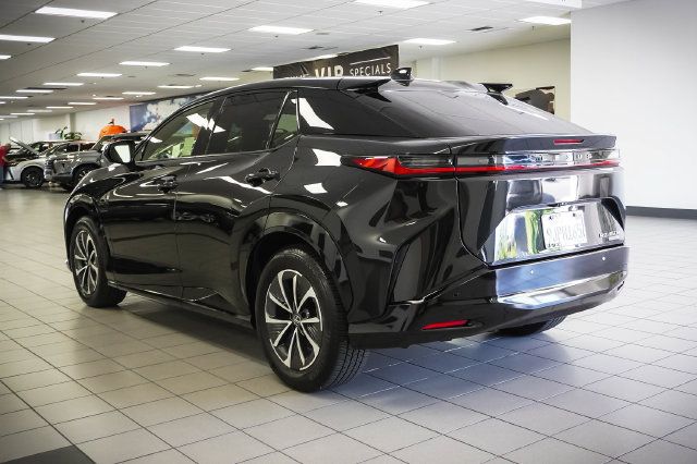 Certified 2023 Lexus RZ 450e Premium w/ Accessory Package (2T) AWD/4WD image 8