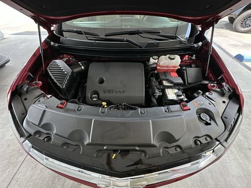 Certified 2023 Chevrolet Traverse Premier FWD image 30