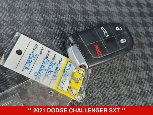 Used 2021 Dodge Challenger SXT RWD image 29