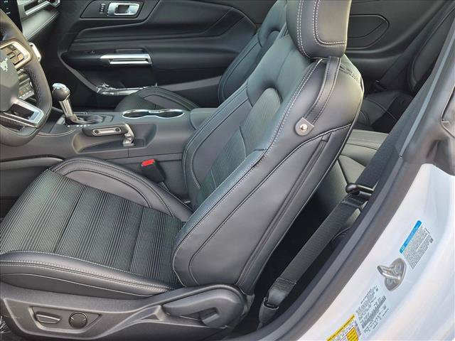 New 2026 Ford Mustang GT Premium w/ GT Performance Package RWD image 4