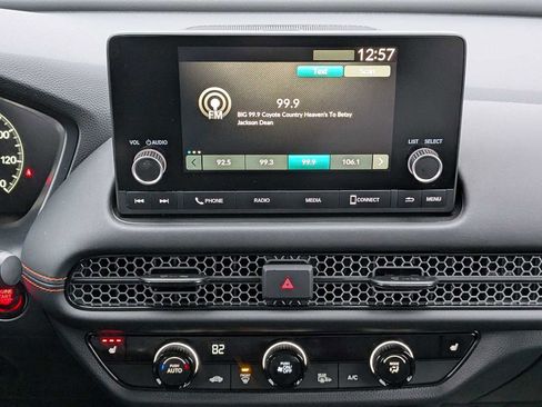 Used 2025 Honda HR-V Sport image 28