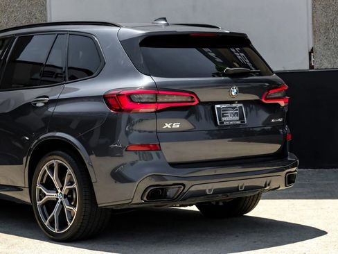 Used 2020 BMW X5 xDrive40i w/ M Sport Package AWD/4WD image 14