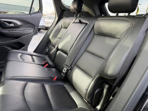 Used 2019 GMC Terrain SLT w/ Preferred Package image 17