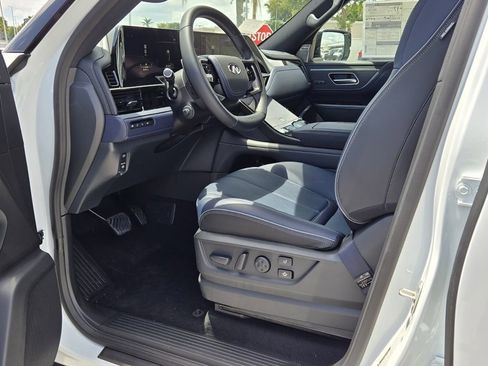 New 2026 INFINITI QX80 4WD w/ Sport Exterior Package image 13